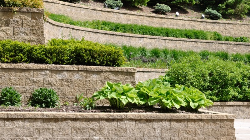 tiered retaining walls